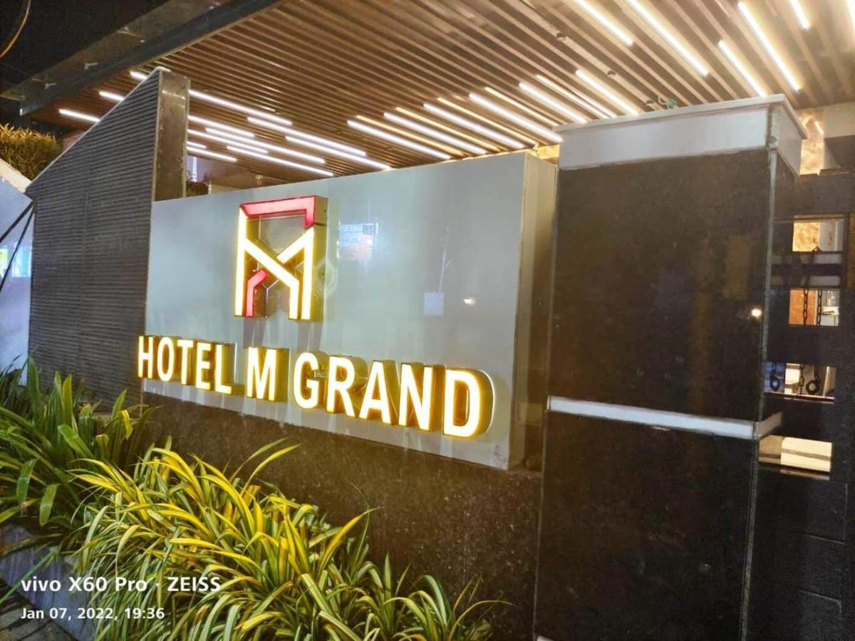 Hotel M Grand Ченнаи Экстерьер фото
